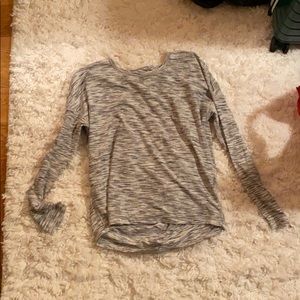 Lulemong long sleeve size 6/8